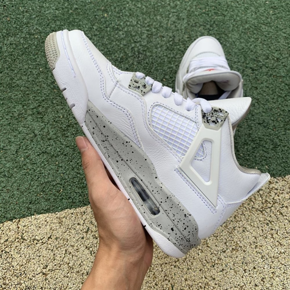Air Jordan 4 Retro Mid White Oreo Sneakers